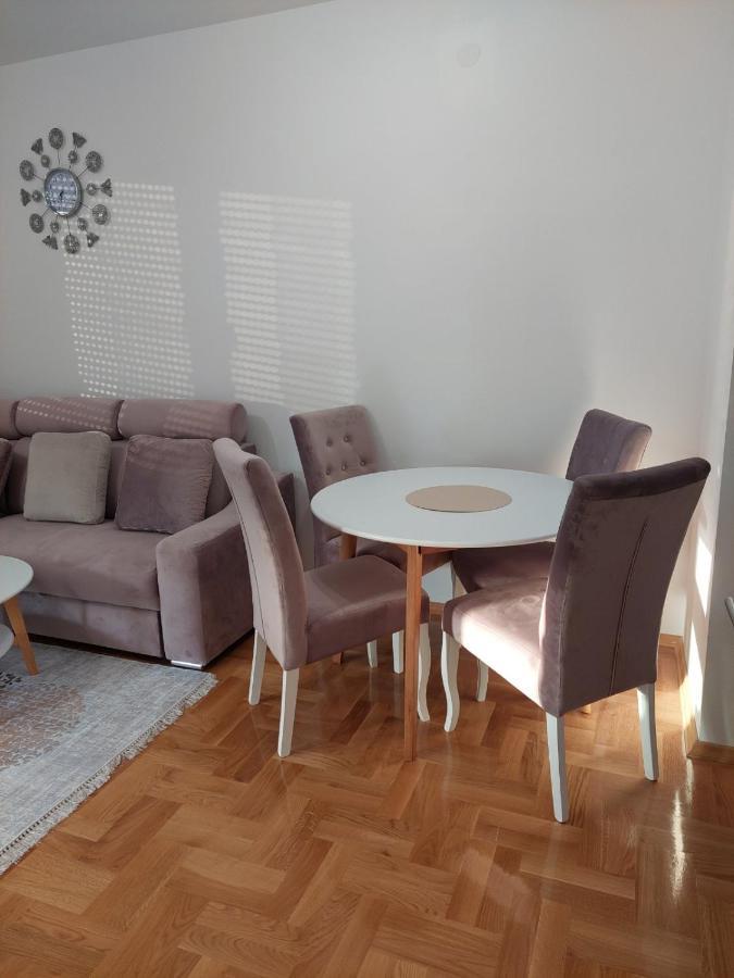 Sunrise Apartments 巴尼西卢卡 外观 照片