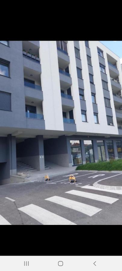 Sunrise Apartments 巴尼西卢卡 外观 照片